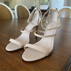 Banana Republic 3 strap nude heels